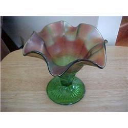 carnival glass, fluted vase, irredescent,green #942776