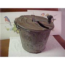 Bread Maker; all metal hand crank #942797