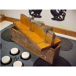 Miter Box, hinged, 2 way folds into astorage #942928