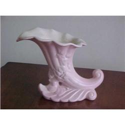 Red Wing  Horn of Plenty Vase #943123