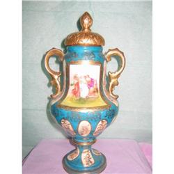 LIMOGES SYTLE DECORATIVE URN #951484