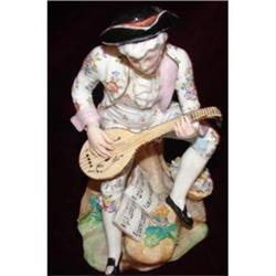 EUROPEAN GERMAN PORCELAIN FIGUREINE W/MANDOLIN #973683