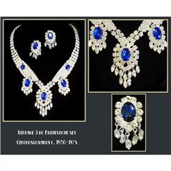 GLAMOROUS VINTAGE BLUE RHINESTONE NECKLACE, #973798