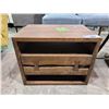 Image 1 : SIDE TABLE APPROX. W 16" L 21" H 17"