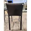 Image 3 : BLACK CHAIR