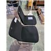 Image 2 : 2 BLACK CHAIRS