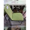 Image 2 : GREEN CHAIR