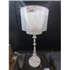 Image 1 : TABLE LAMP WITH VISIBLE DAMAGE
