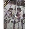 Image 2 : HANGING CHANDELIER
