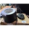 Image 2 : 2 BLACK HANGING LAMPS