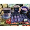 Image 2 : SHELF OF ASSORTED TUPPERWARE GOODS