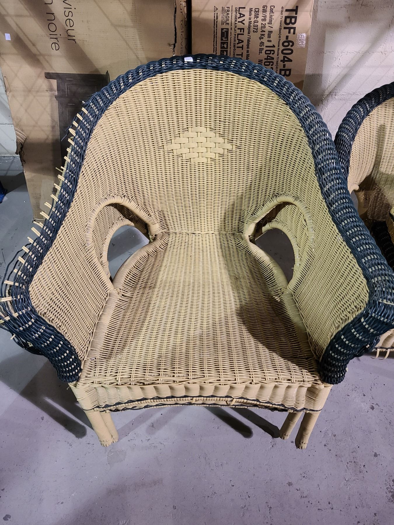 WICKER PATIO FURNITURE (VISIBLE DAMAGE) - Able Auctions
