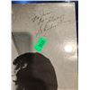 Image 2 : SHIRLEY GRANGER AMIST THE BLACK EYES AUTOGRAPHED VINYL