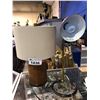 Image 1 : 2 TABLE LAMPS