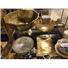 Image 2 : ASSORTED HOUSEHOLD COLLECTIBLES