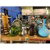 Image 1 : ASSORTED HOUSEHOLD COLLECTIBLES