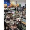 Image 1 : ASSORTED HOUSEHOLD ITEMS
