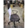 Image 2 : ROLLING OFFICE CHAIR