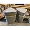 Image 1 : 2 MODERN END TABLES (VISIBLE DAMAGE) (APPROX. H 20.5" W 15")