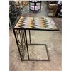 Image 1 : METAL SIDE TABLE (APPROX. H 26" L 20" W 16")