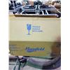 Image 2 : NEW IN BOX MANSFIELD 20" X 17" OVAL SELF RIMMING SINK