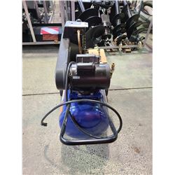 CAMPBELL HAUSFELD SERIOUS DUTY AIR COMPRESSON 20 GALLON 4.5HP