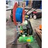 Image 2 : IDEAL GAS POWERED AIR COMPRESSOR WITH 4HP GX 120 HONDA MOTOR & SPOOL WITH AIR HOSE