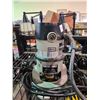 Image 2 : PORTERCABLE MODEL 1001 ROUTER BASE & DEWALT 7616-04 ROUTER