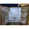 Image 2 : SAMSUNG FRENCH DOOR REFRIGERATOR MODEL RF28HFEDBSR VISIBLE DAMAGE