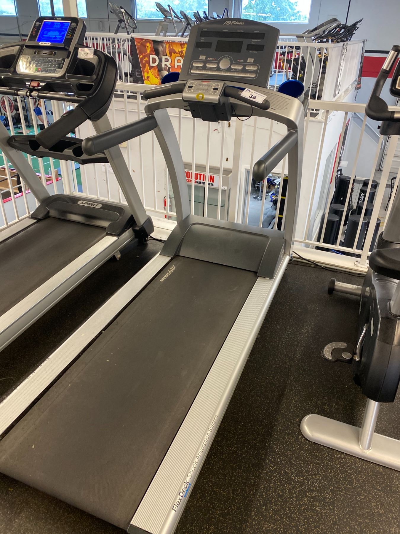 life fitness t70 flexdeck select treadmill