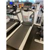 Image 1 : LIFE FITNESS T70 FLEXDECK SELECT TREADMILL