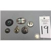 Image 5 : Group of Vintage Pendants, Pins and Buttons