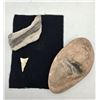 Image 1 : Fine Arrowhead and Two Shaft Straighteners.