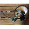 Image 21 : Tommy Singer Saddle with Accessories