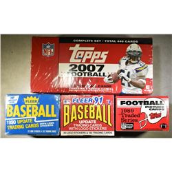 MIXED SPORT CARD LOT- 2007 TOPPS FOOTBALL SET