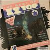 Image 1 : Signed ZZ Top, The Best Of ZZ Top Album Cover