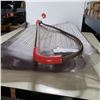 Image 2 : FLOOR MAT AND DRAIN SNAKE