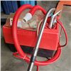 Image 2 : CLARKE CARPET CLEANER