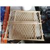 Image 2 : DIAPER GENIE, CHILD/PET GATE