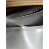 Image 2 : 3 BOXES OF RUBBER BASEBOARD