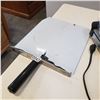 Image 3 : PIZZA FLIPPER AND FOOD WARMER