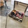 Image 1 : STEVE MADDEN FLEUVOG AND OTHER BOOTS IN LEATHER SUITCASE AND IRON RAKE