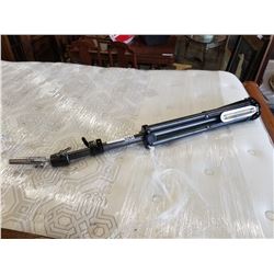 BABYLISS PRO TRIPOD