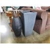 Image 1 : OUTDOOR WICKER PLANTER BASKET AND VASE