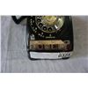 Image 2 : VINTAGE ROTARY PHONE