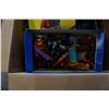 Image 2 : 2002 FISHER PRICE CASTLE W/ INSTRUCTION BOOKLETS