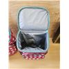 Image 2 : 2 ROLLING COOLER BAGS