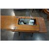 Image 2 : BROTHER SEWING MACHINE IN TABLE