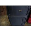 Image 2 : BLUE AND RED LUGGAGE
