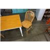 Image 2 : WHITE MAPLE TOP DINING TABLE WITH 2 HOOPBACK CHAIRS